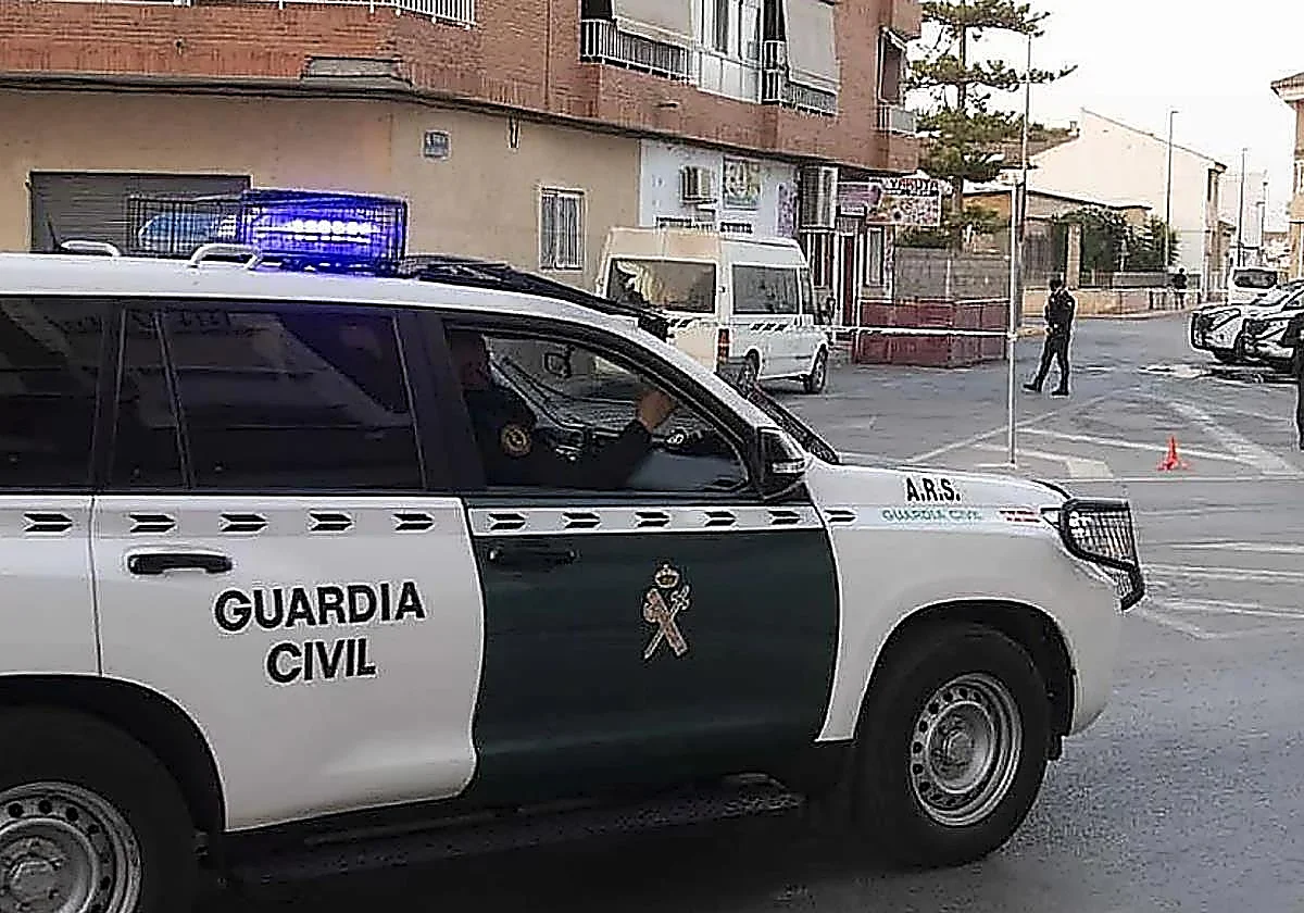 Varios detenidos en Almadén, Ciudad Real, por presunta relación con el cadáver calcinado hallado en un camino