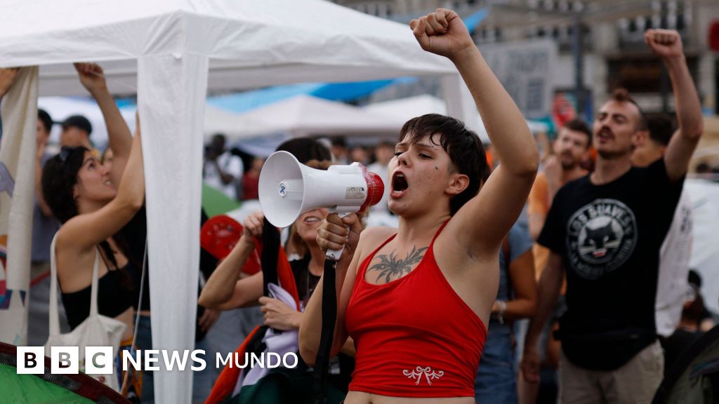 Las masivas protestas en Madrid contra la crisis de vivienda detonadas por el desalojo de la anciana Maricarmen