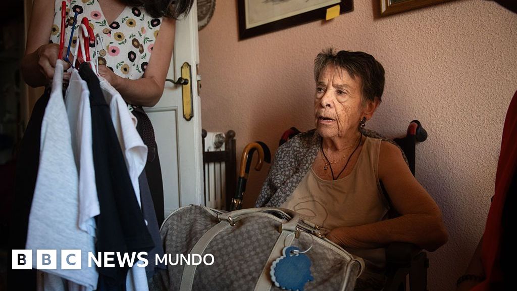 La abogada de Maricarmen asegura que la anciana podrá volver a su casa tras el desalojo que puso el foco en la crisis de vivienda en España