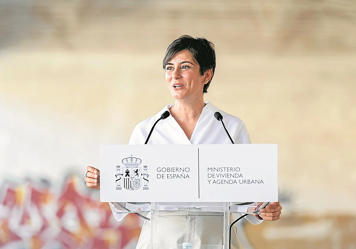 El Gobierno sigue adelante y comunica el despido a 247 trabajadores de Sareb