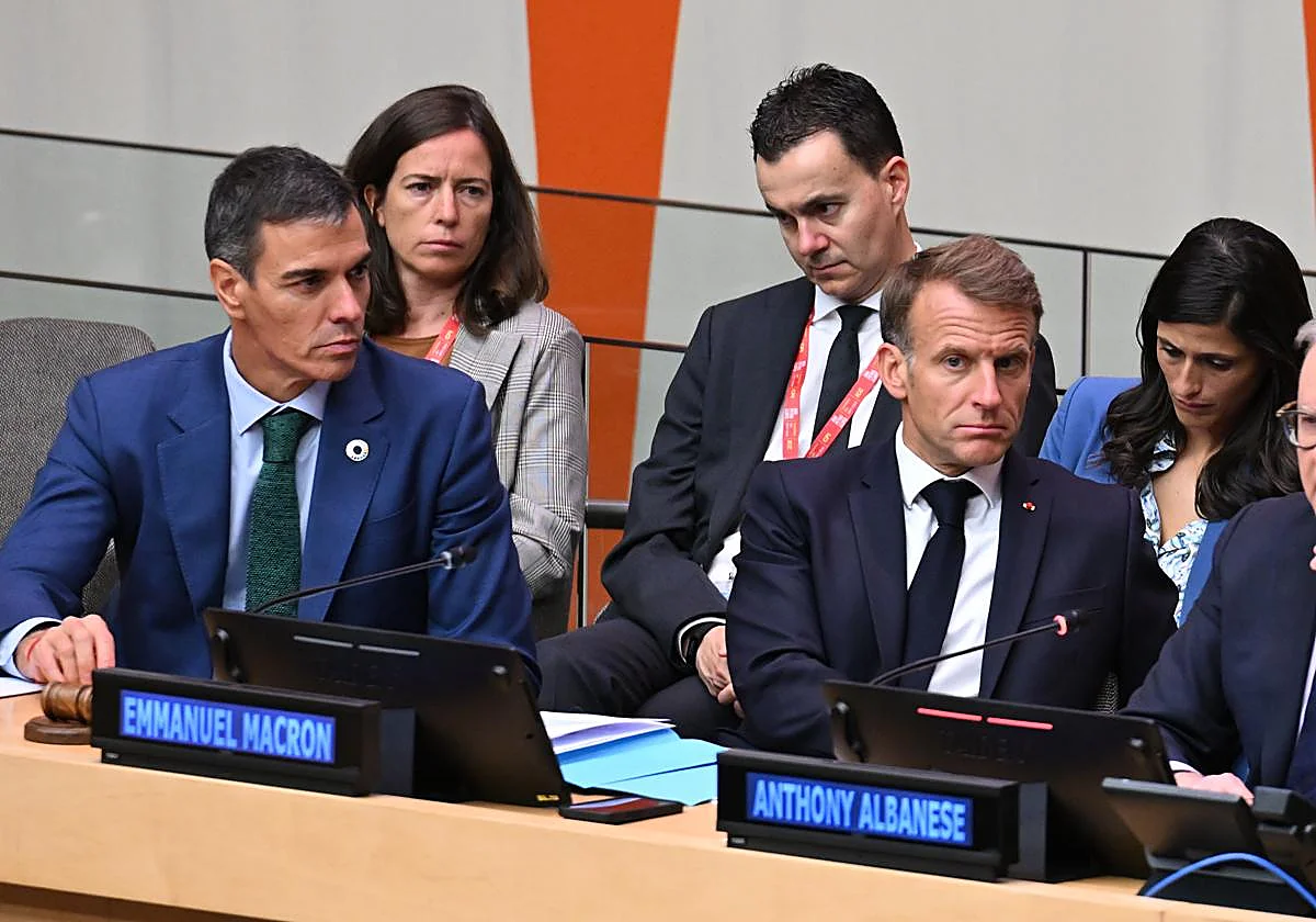 El PP y Vox rechazan en el Senado el Tratado de Amistad con Francia en plena visita de Macron a España