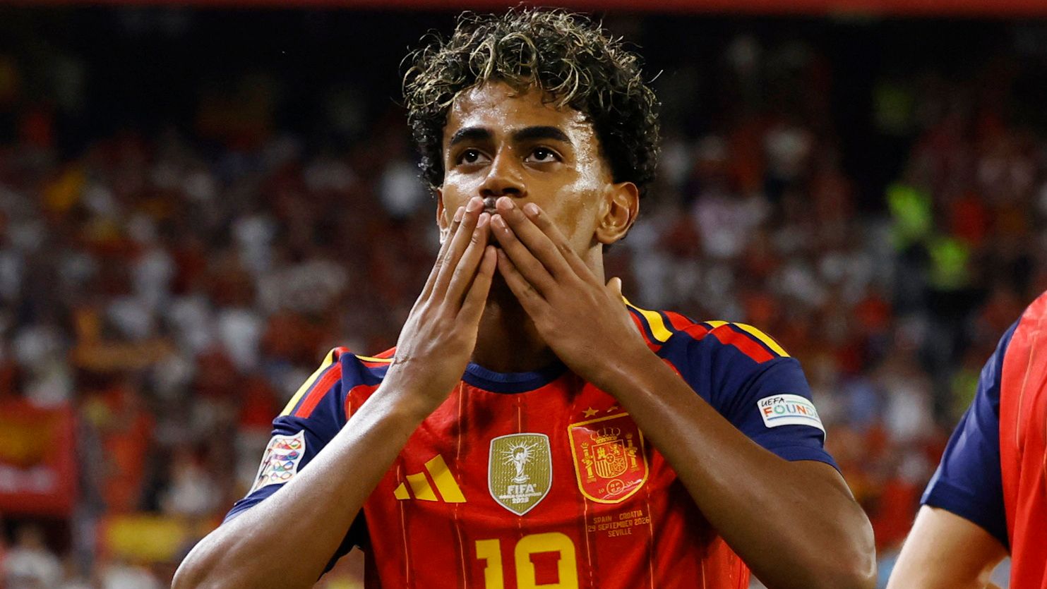 España se divierte al son de Lamine y supera a Croacia para alcanzar los 40 partidos consecutivos sin perder