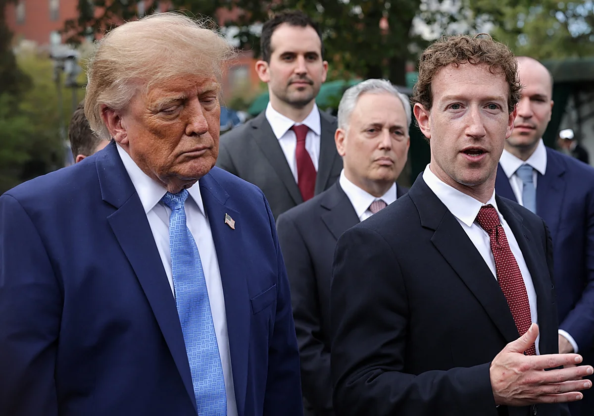 Trump ordena renombrar la IA como 'Súper Inteligencia' en todas las agencias del Gobierno