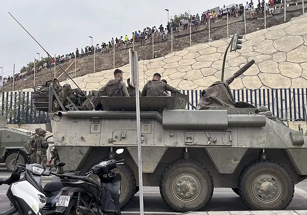 Defensa remite a Fiscalía el informe de Amnistía que denuncia torturas de militares a inmigrantes en Ceuta