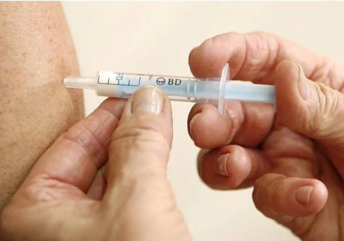SATSE pide 61 enfermeras más en Málaga para atender con garantías la campaña de vacunación de la gripe