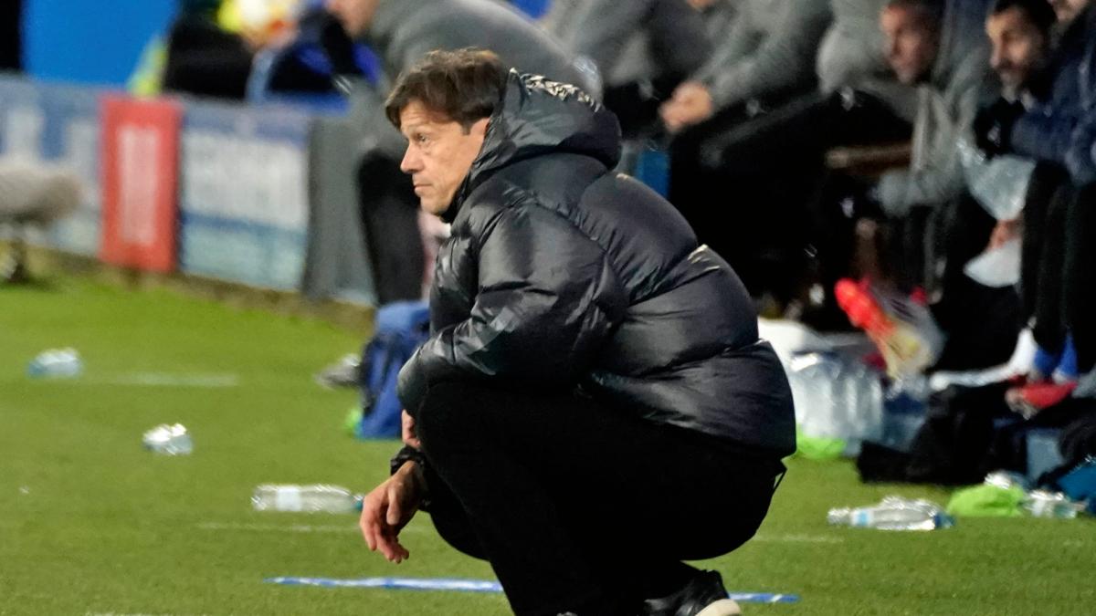 Almeyda: "El Sevilla va a tener que competir hasta el último segundo de este torneo"