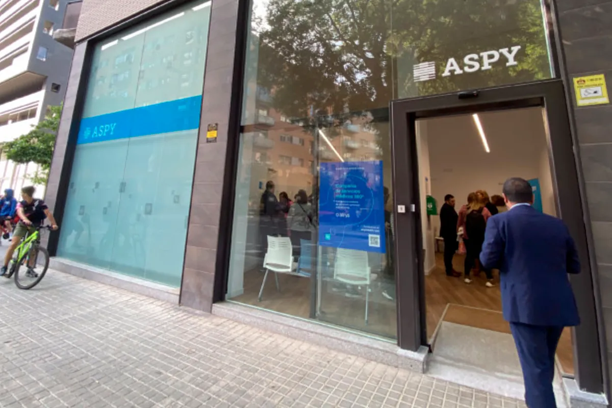 Competencia autorizó el año pasado la venta de nueve empresas catalanas