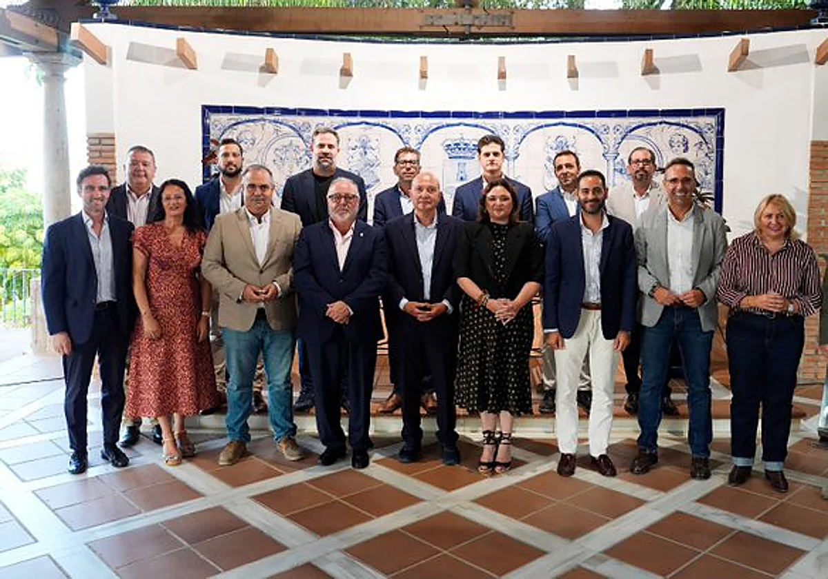 El Unicaja renueva su vínculo con la provincia