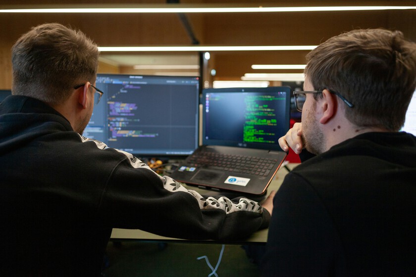 La IA está rompiendo todas las barreras de la ciberseguridad. Ha conseguido hackear a los hackers