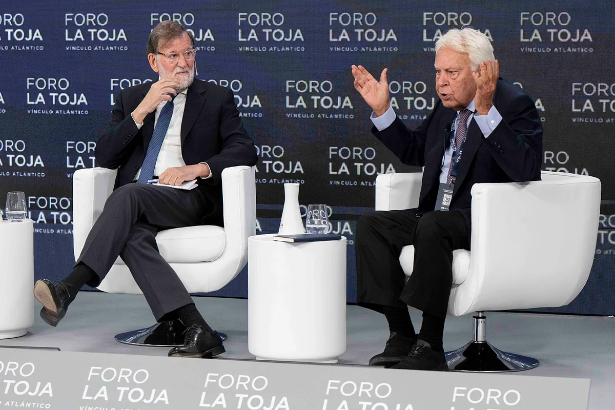 Rajoy y González piden elecciones entre ataques a la gestión de Sánchez