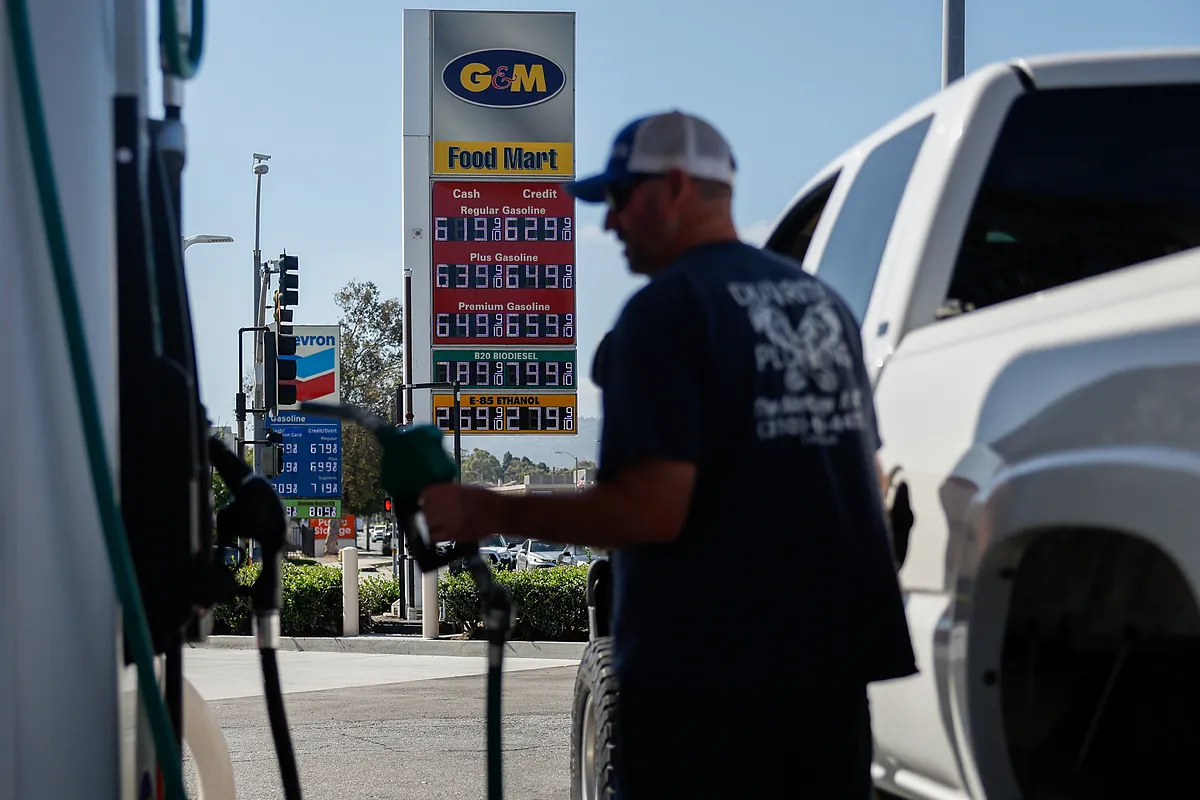 El G7 liberará 100 millones de barriles de petróleo y diésel por la presión de Trump