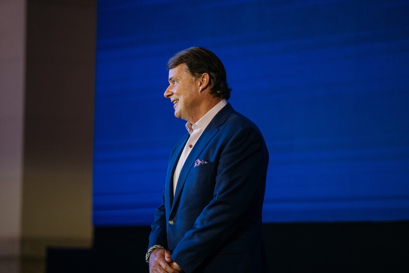 "Ya es demasiado tarde": el CEO de Ford cree que Europa ha perdido la batalla contra los coches chinos y avisa a EEUU de que no cometa el mismo error