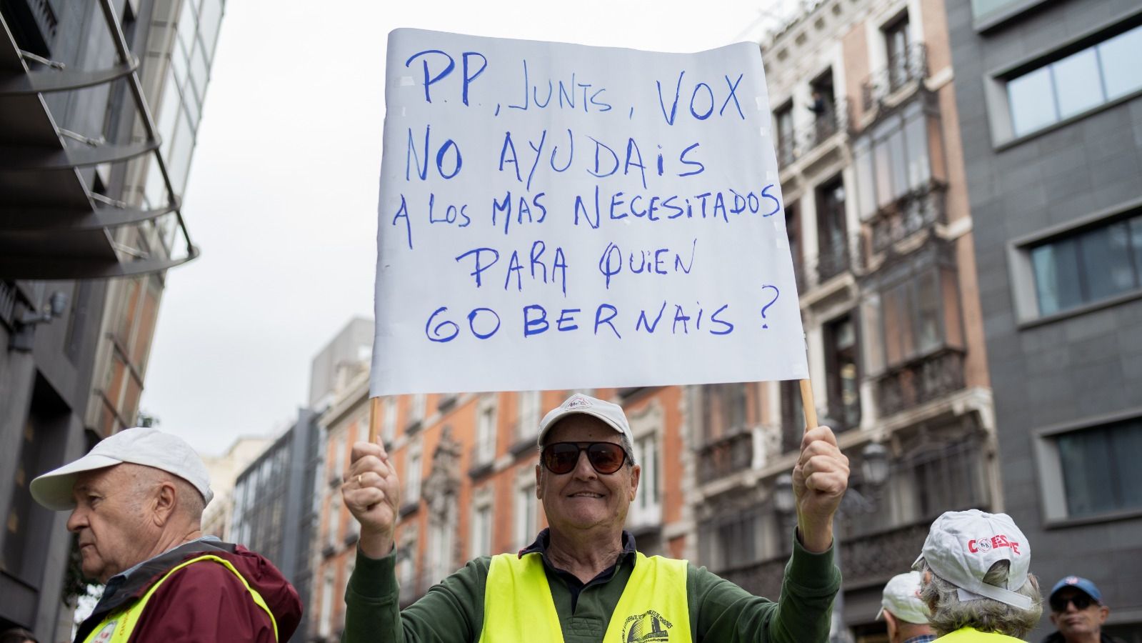 Los acampados de Sol van del "¿dónde está el Gobierno progresista?" a atacar a PP y Vox: "Gobiernan para los rentistas"