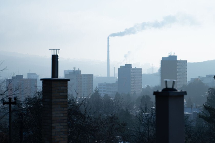 Te duelen los dientes y cada vez tenemos más claro uno de los culpables: la contaminación del aire se infiltra en nuestras encías