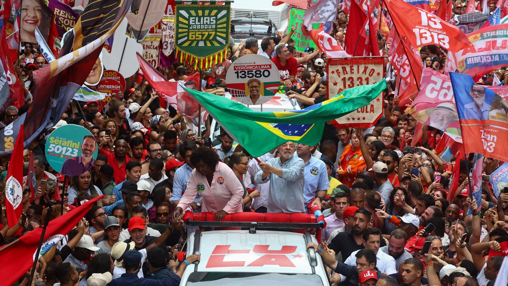 Brasil acude a las urnas a elegir el rumbo de su economía: entre el intervencionismo de Lula y el 'trumpismo' de Bolsonaro