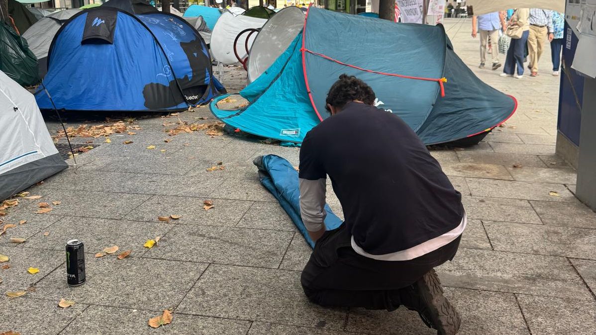 Desmontan la acampada del Sindicato Inquilinas en Zaragoza: "No significa retirarnos, la lucha sigue"