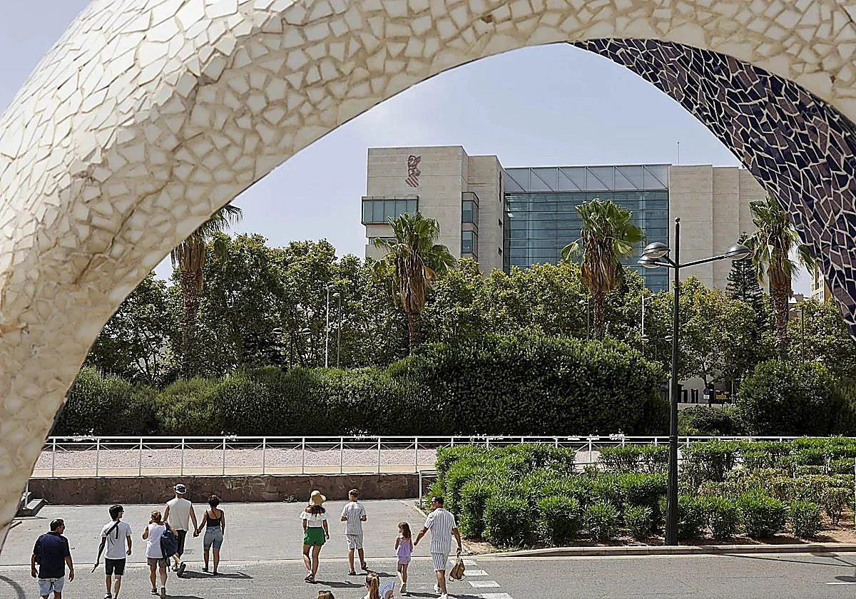 El juez exculpa del envenenamiento a las cuidadoras de una acaudalada anciana expoliada en Valencia