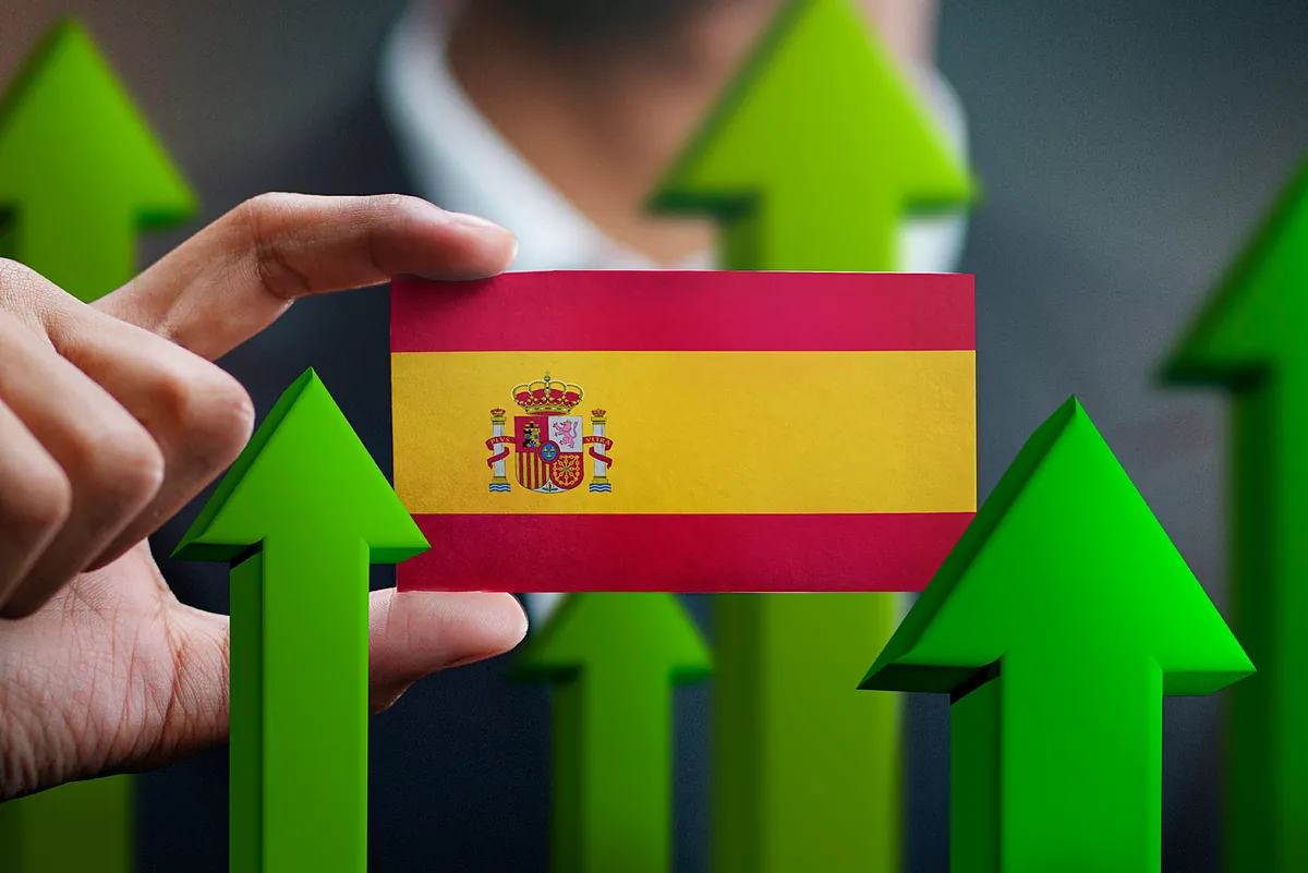 CaixaBank eleva hasta el 2,6% la previsión de crecimiento de España en 2026