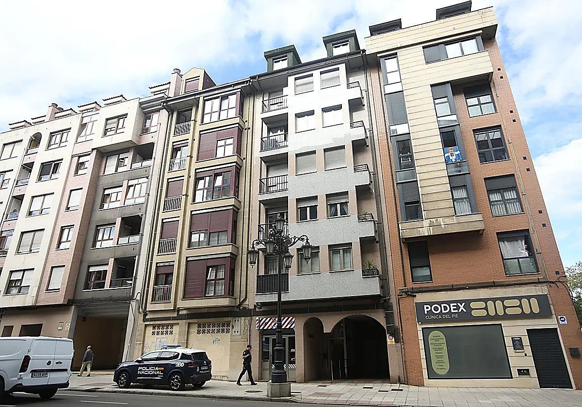 El juez ordena el ingreso en prisión del detenido por apuñalar a su pareja en Oviedo