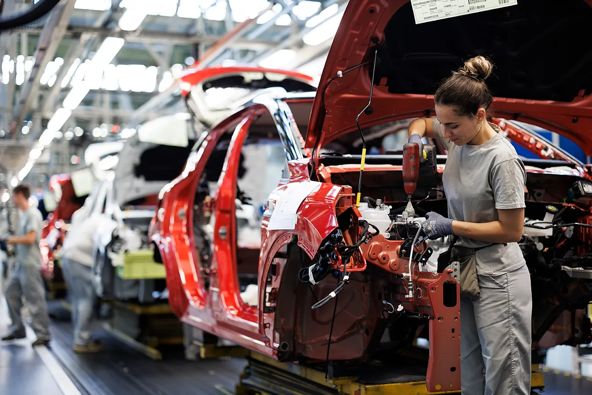 Los gigantes del motor invierten 7.600 millones en electrificar España
