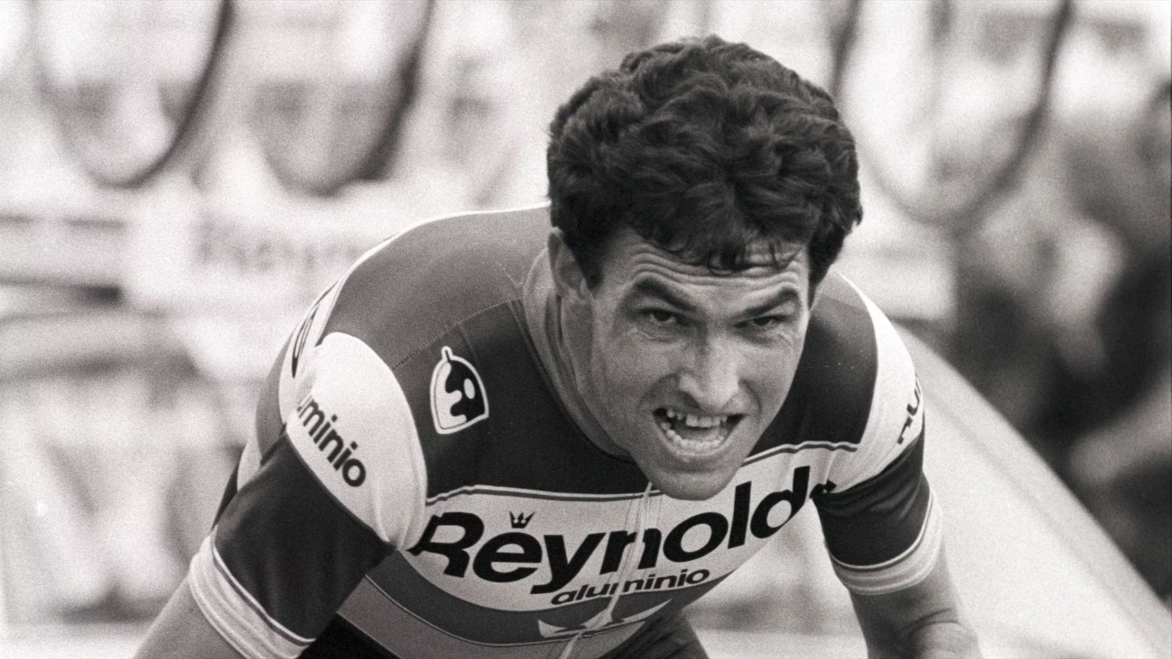 Muere Ángel Arroyo, el ciclista que devolvió a España al podio del Tour y abrió el camino a Perico Delgado e Induráin