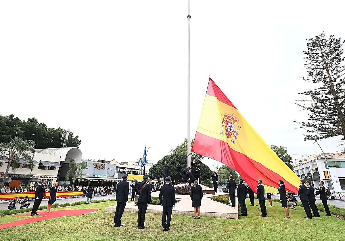 Actos institucionales, tradición, cultura y convivencia: Marbella celebra el Día de la Hispanidad