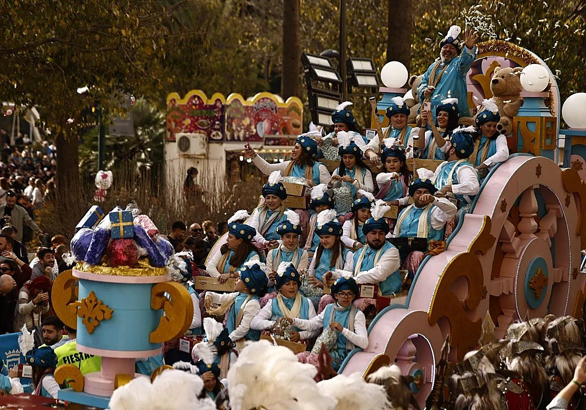 Cabalgata de Reyes de Málaga 2026: horario, recorrido y carrozas