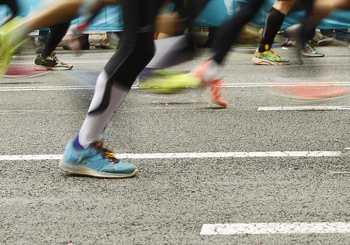 Comenzamos a andar erguidos hace 7 millones de años. ¿Qué ventajas nos dio?