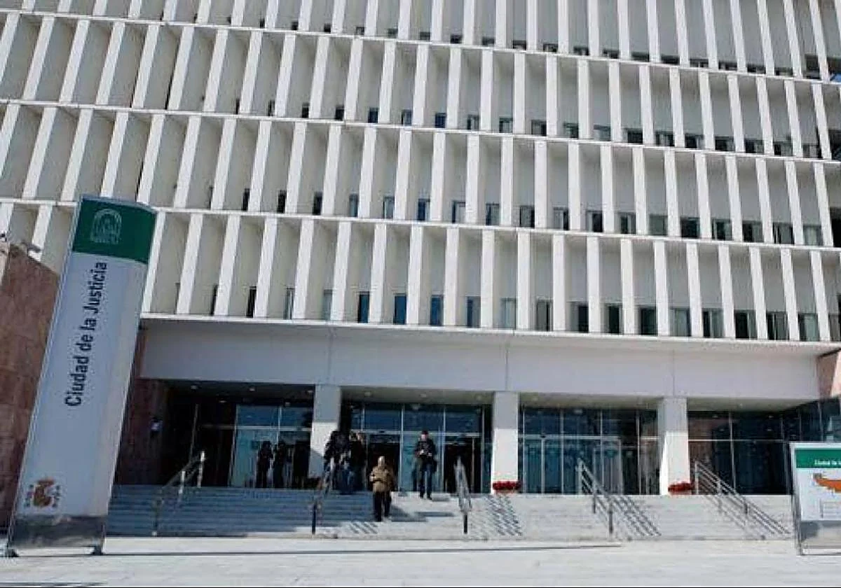 Cuatro condenados por integrar una red de prostitución de mujeres traídas de otros países a Málaga