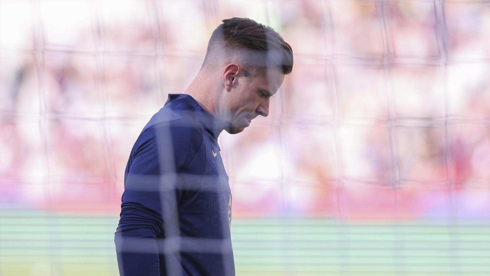Ter Stegen se pierde la Supercopa de España: abandona la concentración del Barça para "someterse a pruebas médicas"