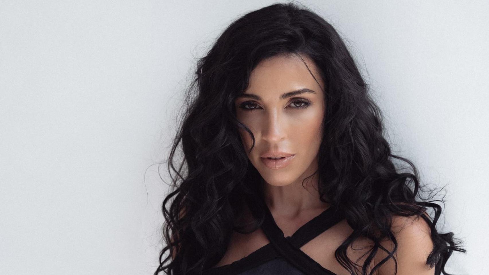 La DJ española Beatriz Martínez (B Jones) anuncia que tiene un tumor en la médula: "Es muy duro de asimilar"