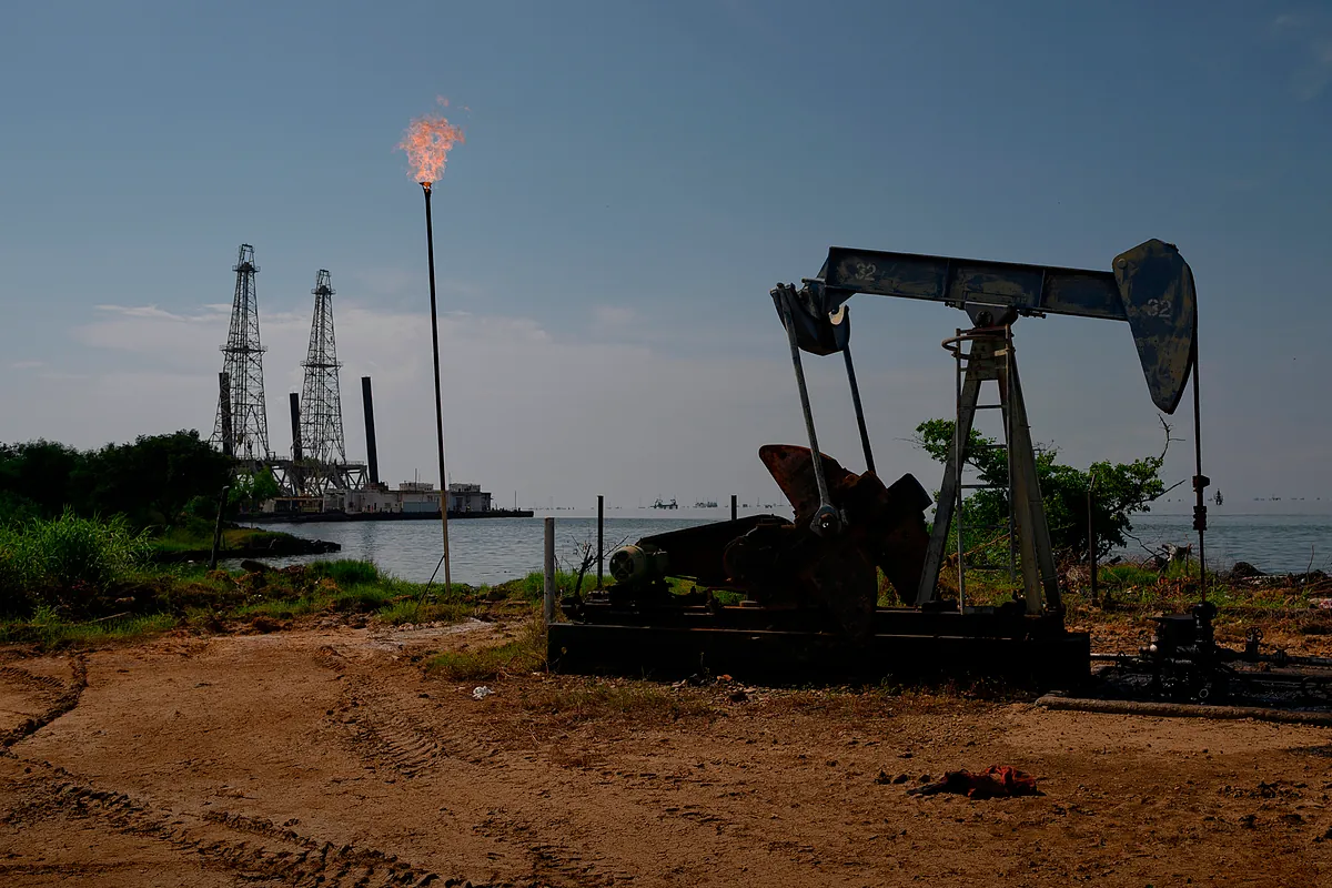 Venezuela: petróleo por todas partes, pero ni una gota que extraer