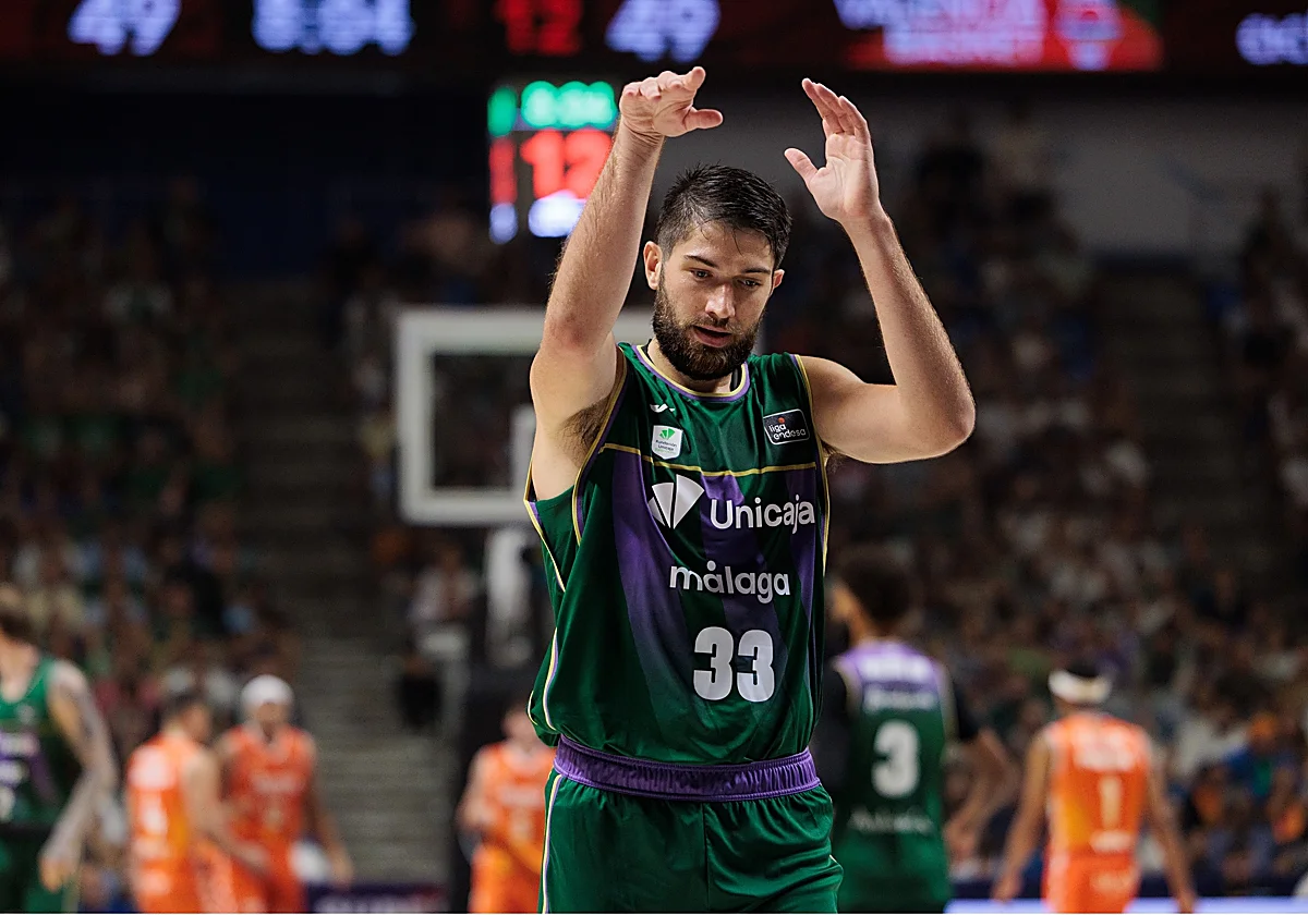 Tillie, cada vez más presente