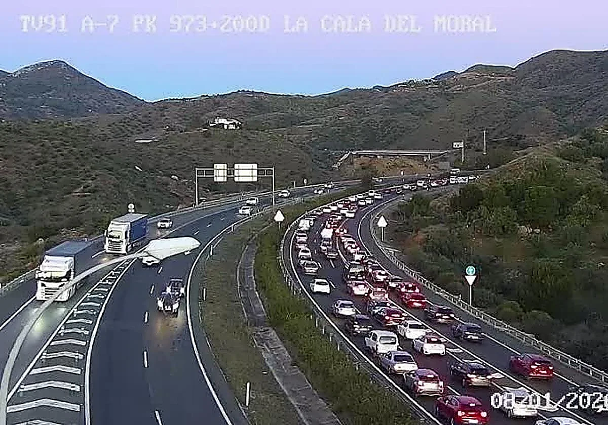 Accident on A7 motorway on eastern Costa del Sol causes major tailbacks