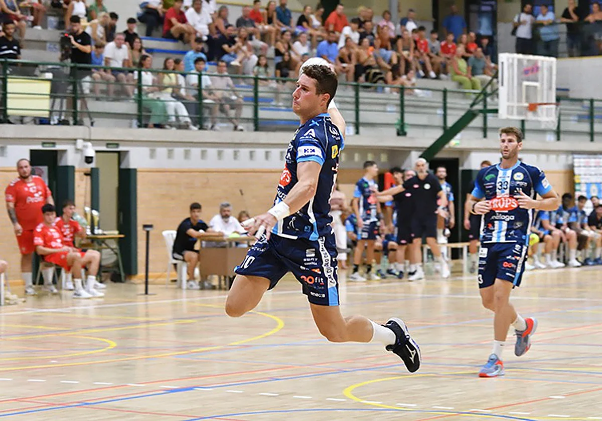 Melgar, primer fichaje de invierno del Trops Málaga