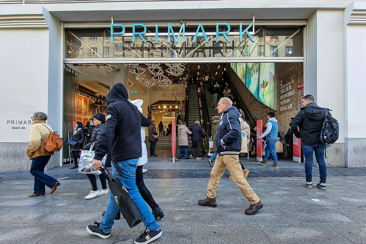 El dueño de Primark se desploma un 14% en Bolsa tras anticipar una caída del beneficio