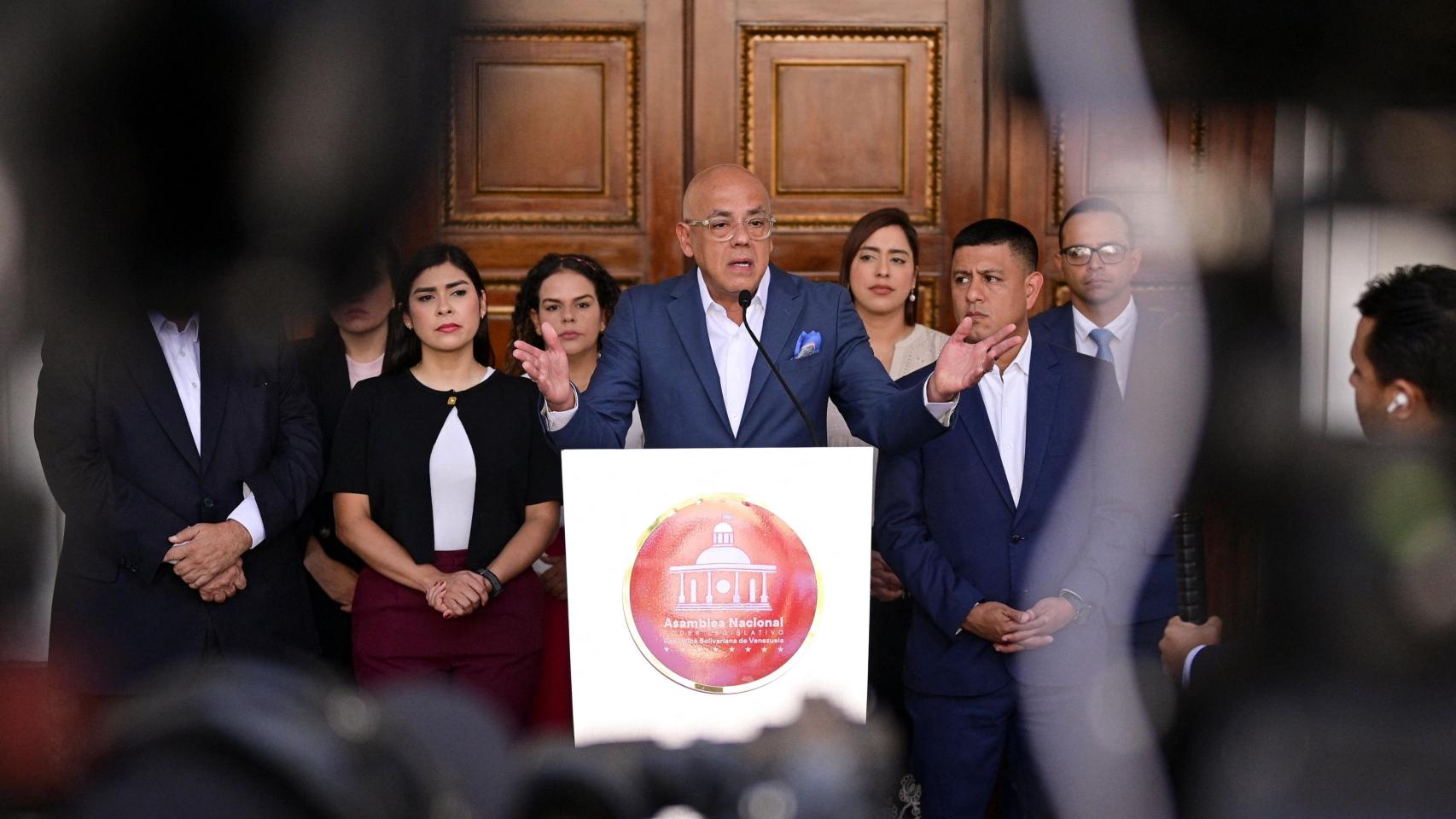 Delcy Rodríguez libera a "un número importante" de presos políticos, entre ellos españoles, y da las gracias a Zapatero y Lula