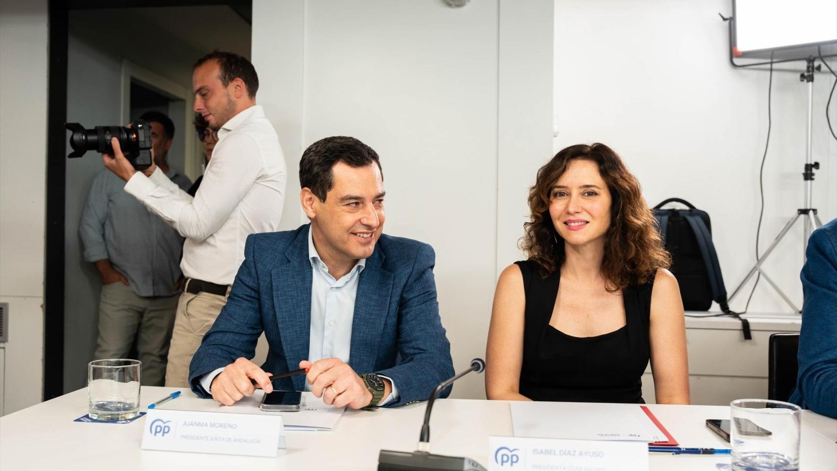 Juanma Moreno no secundará el portazo de Ayuso a la Casa Árabe pese a las irregularidades: prioriza "el vínculo" cultural