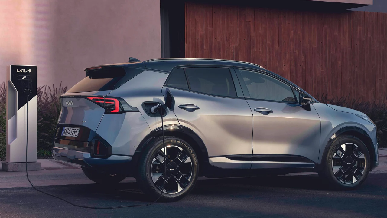 KIA amplía la gama del Sportage PHEV con una nueva versión más potente y pensada para llegar a más público