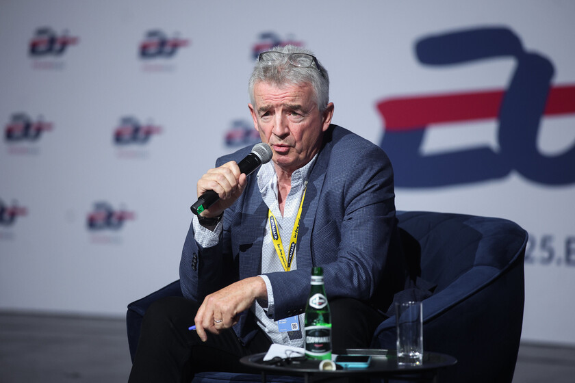 El CEO de Ryanair tiene claro cómo gobernaría un país. Nosotros tenemos la suerte de que no lo haga