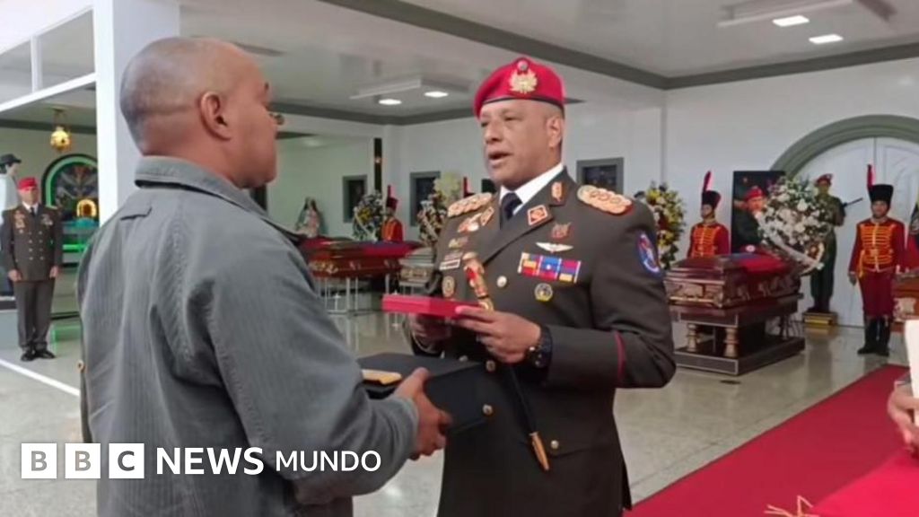 "No me dieron ninguna explicación de cómo murió": qué se sabe de los militares y los civiles venezolanos muertos durante los ataques de EE.UU.