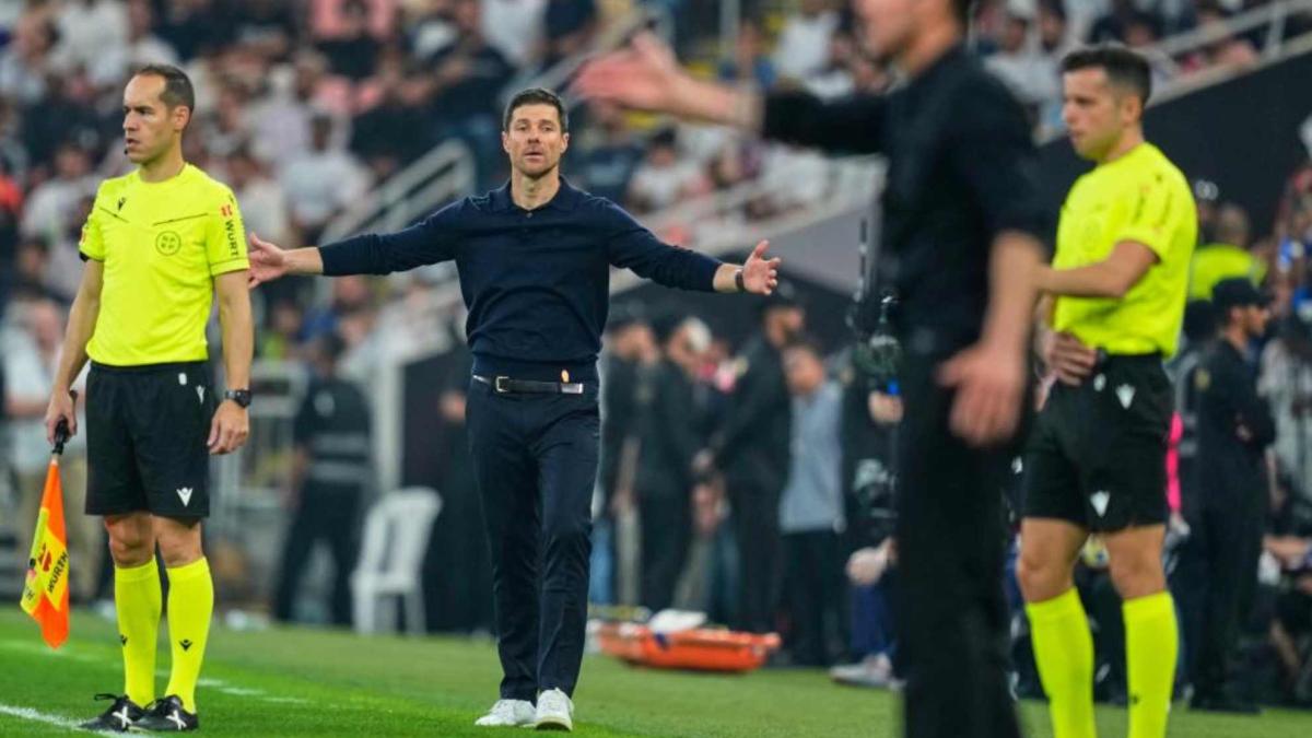 Xabi enseña el colmillo<br>