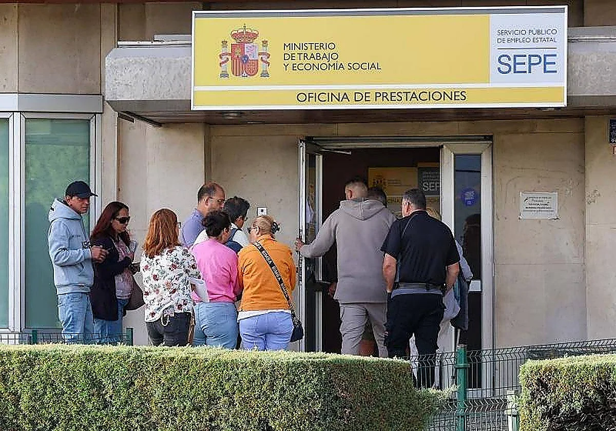 La subida del Salario Mínimo aumentará los desempleados que podrán beneficiarse del subsidio para mayores de 52 años