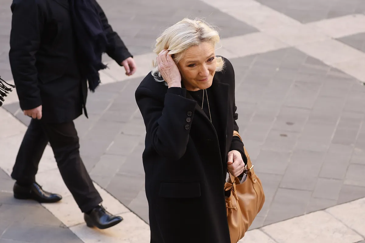 Marine Le Pen se juega sus ambiciones presidenciales en la apelación en los tribunales