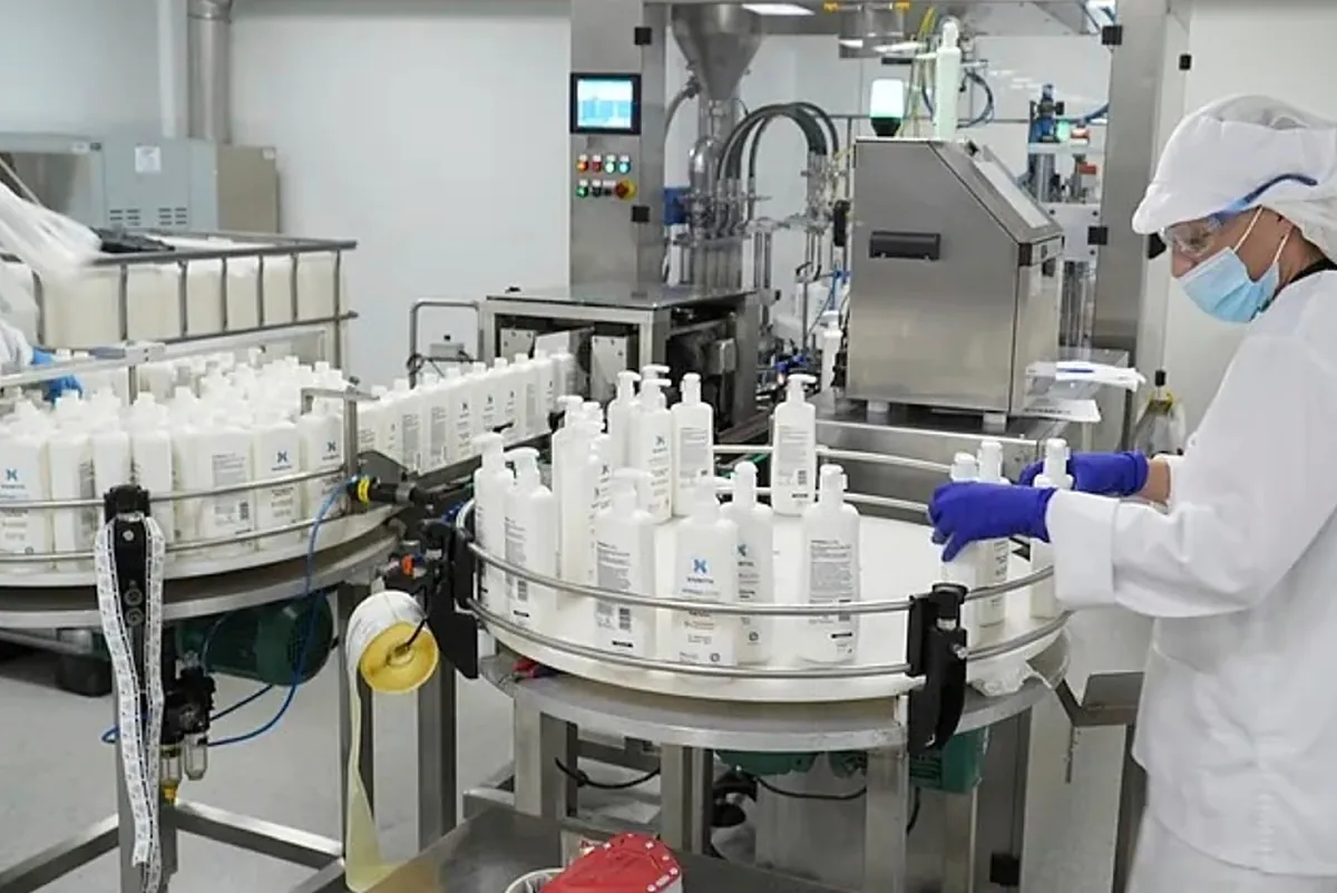 Sesderma negocia la entrada de socios y una reestructuración