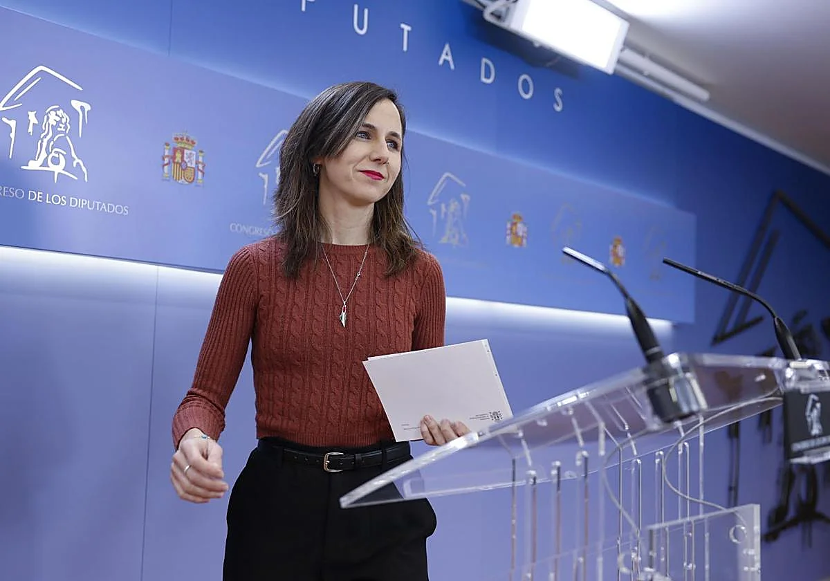 El 'no' de Podemos deja en manos de la derecha el envío de tropas a Ucrania y la propuesta de vivienda de Sánchez