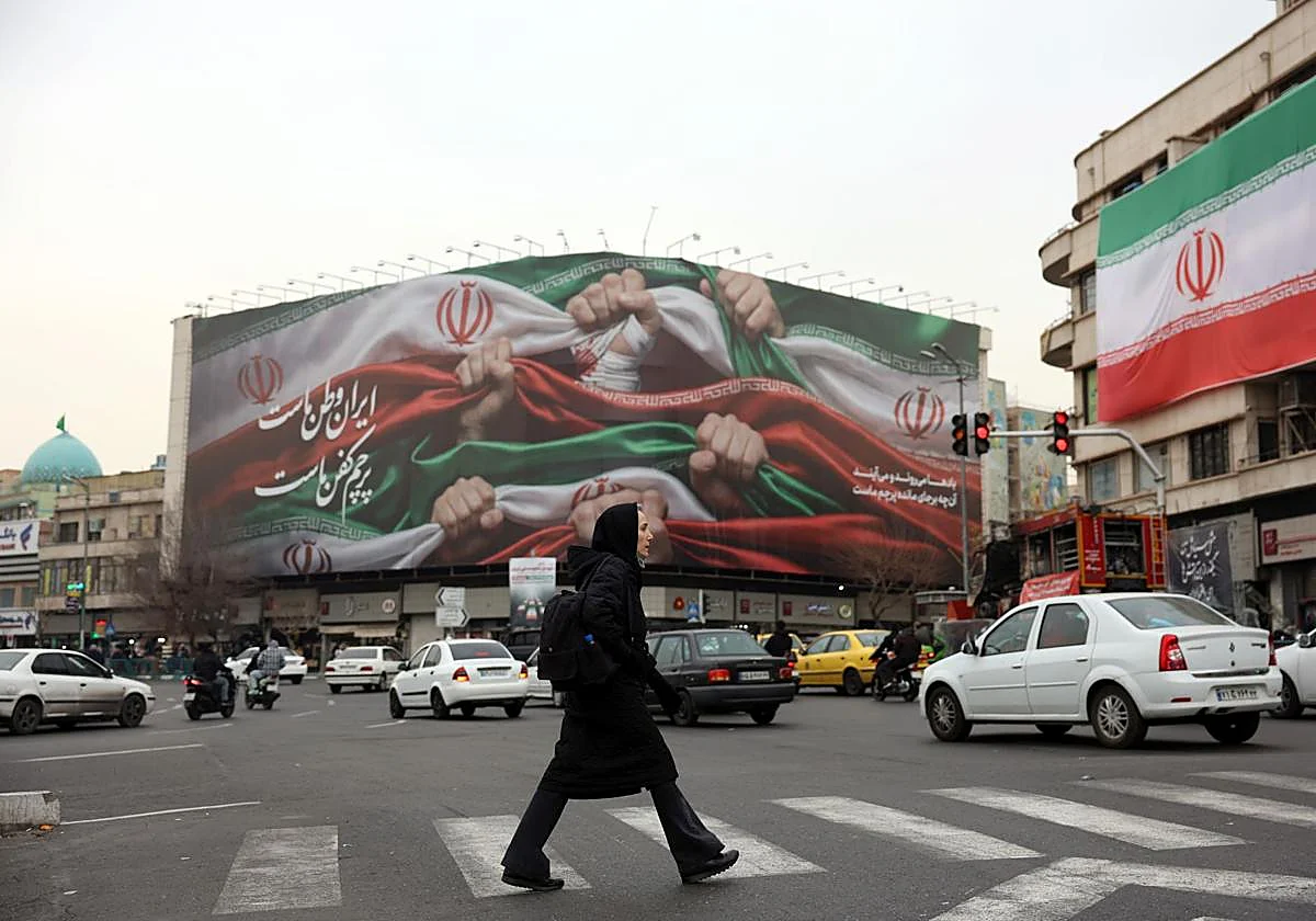 Trump arenga a los iraníes a derrocar el régimen al grito de «la ayuda está en camino»