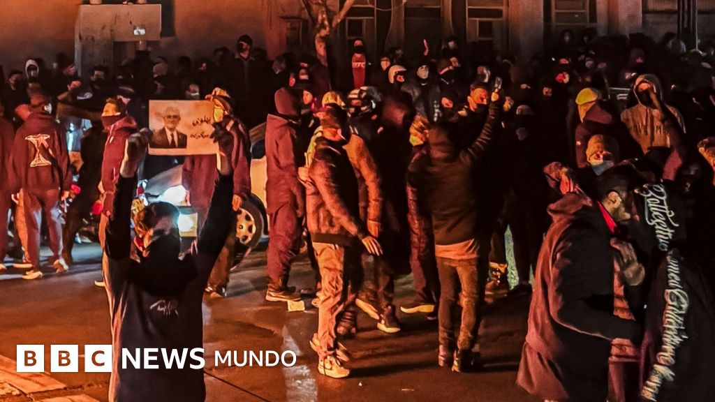 Por qué las protestas en Irán que ya han dejado "miles de muertos" no tienen precedentes