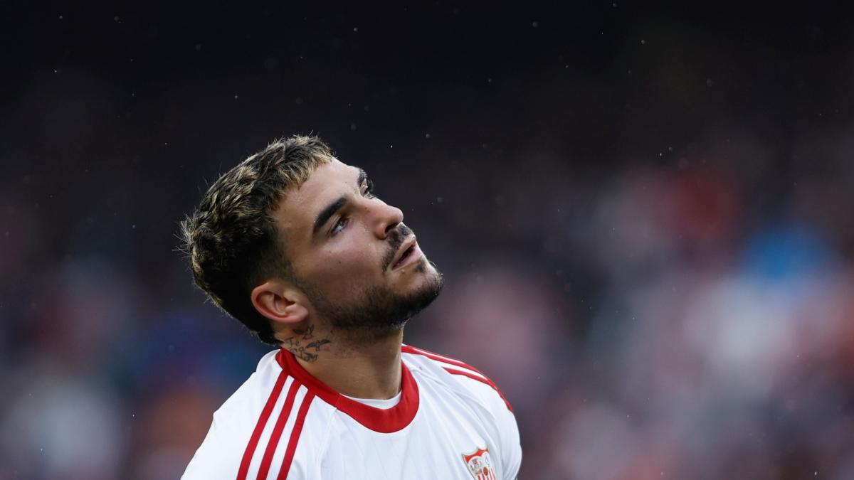 El Sevilla revive una sequía goleadora de hace 20 años