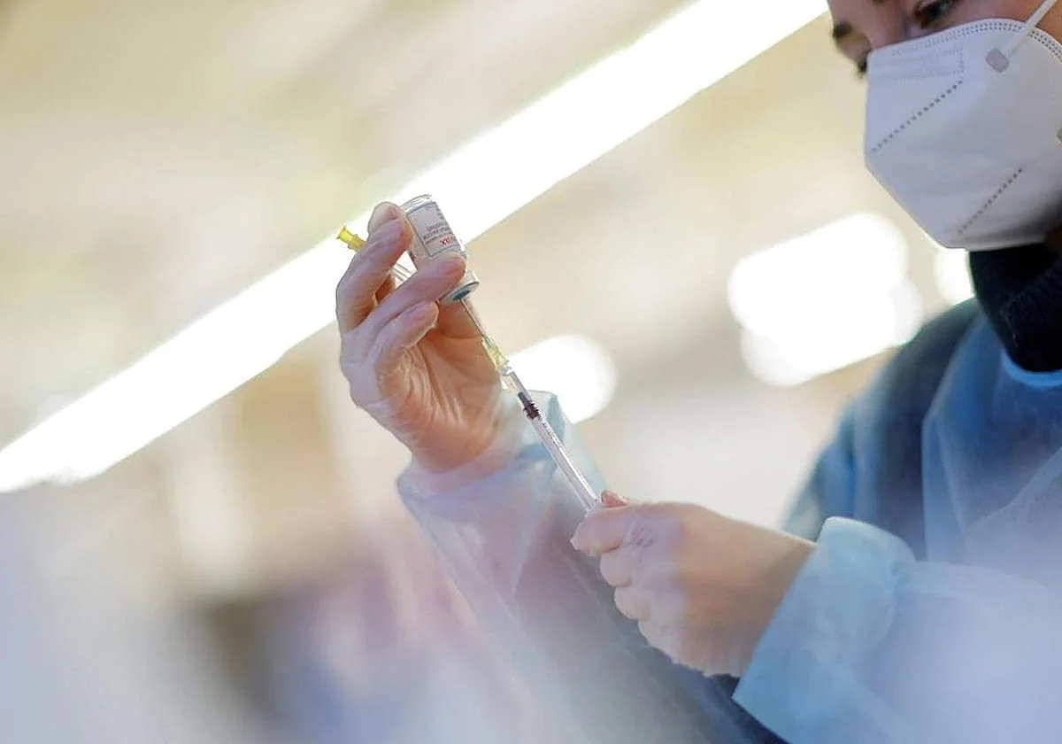 Andalucía breaks its own record for flu vaccinations with more than 1.9 million people vaccinated during this campaign